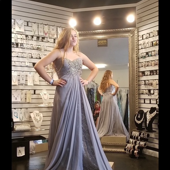 Grey prom dress by Mac Duggal - Picture 11 of 11
